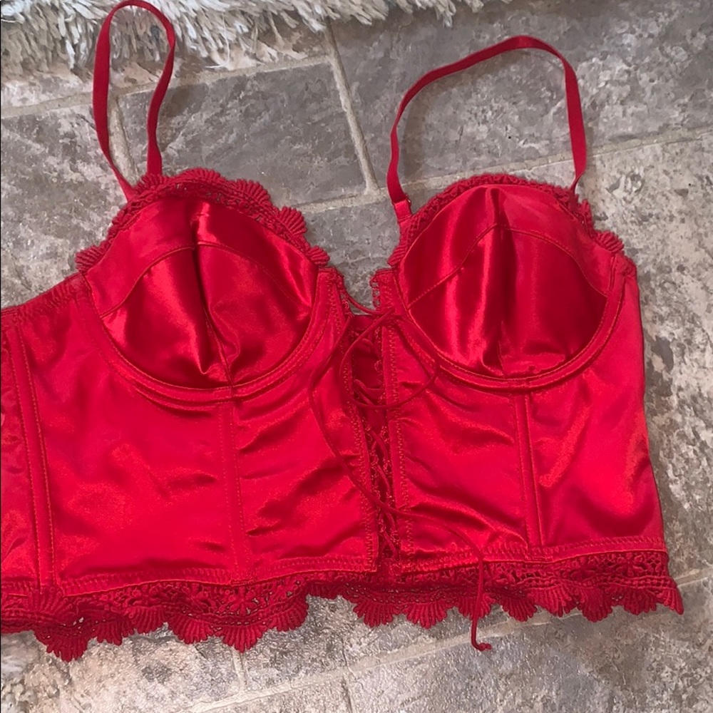 bustier top